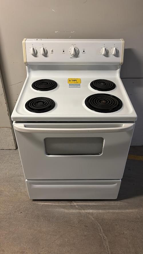 Used Moffat White Coil Top Stove CR9