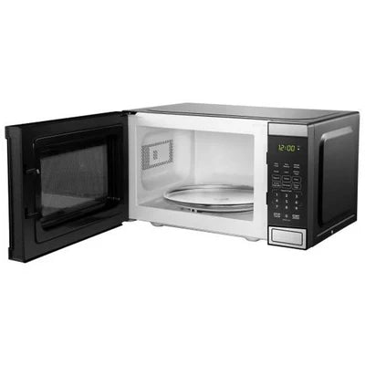 Danby 0.7 cu Countertop Microwave DBMW0721BBS - Floor Model