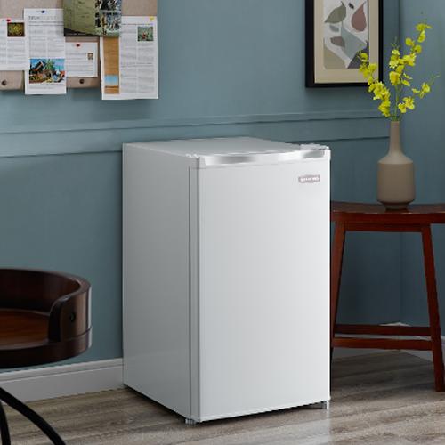 Marathon 19.7 cu. ft., 4.4 cu. ft. Compact Refrigerator MAR46W IMAGE 4