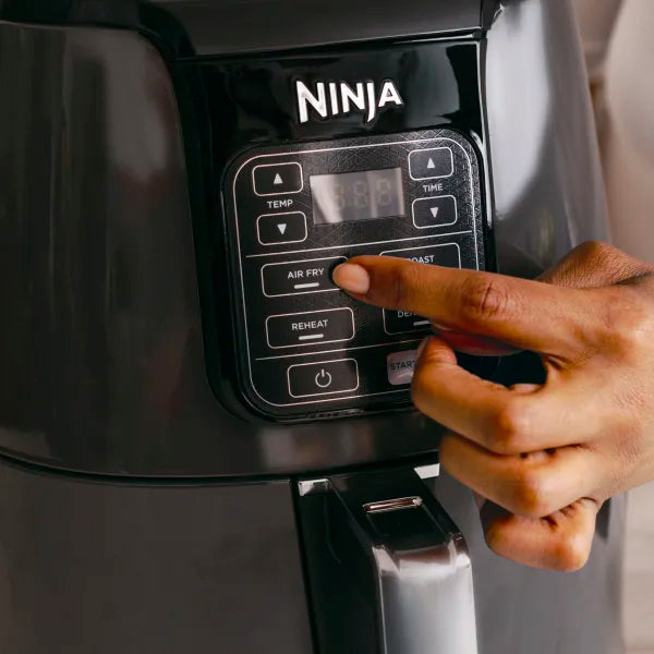 Ninja® Air Fryer AF100C - Refurbished